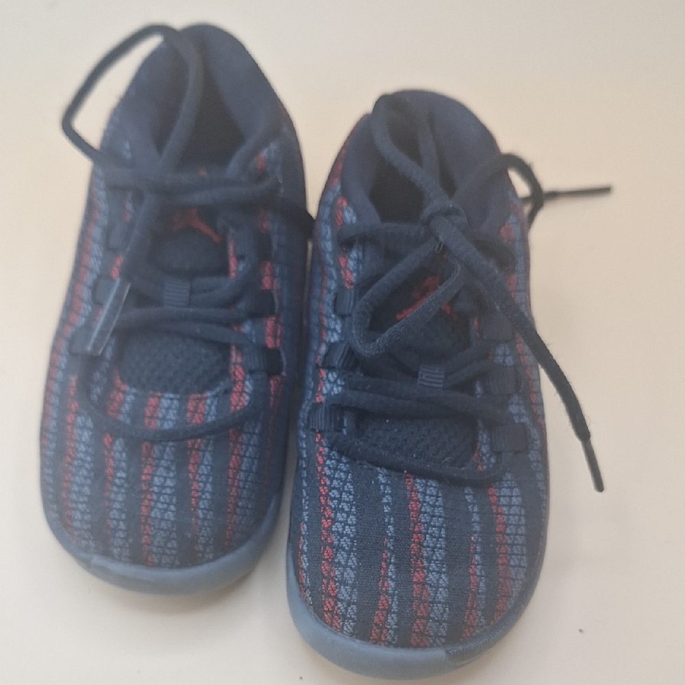 Jordan Kids' Blue and Red Striped Sneakers